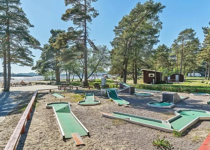 Sorlandet, Naer Stranden Og Kristiansand Dyrepark