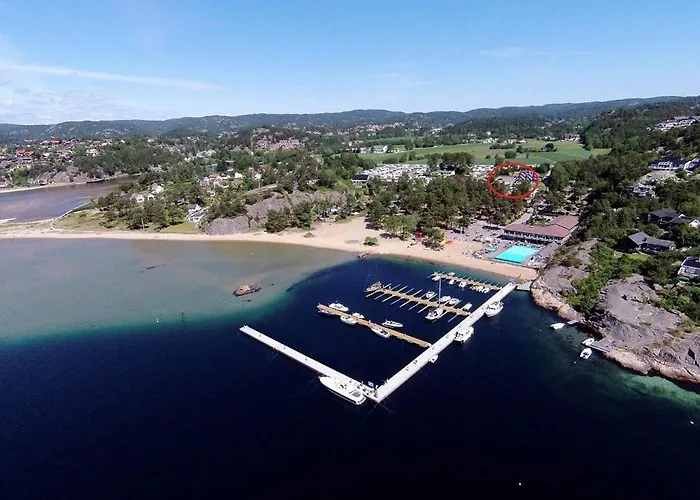 Sorlandet, Naer Stranden Og Kristiansand Dyrepark