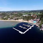 Sorlandet, Naer Stranden Og Kristiansand Dyrepark
